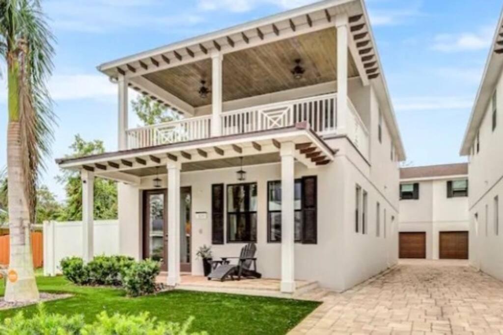 Beach-Town Pet-Friendly Downtown Home @ 10 Acre Park-629 Sarasota Luaran gambar